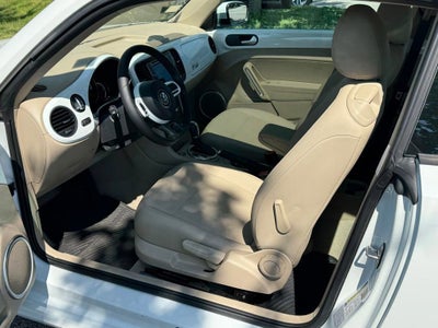2016 Volkswagen Beetle 1.8T SE