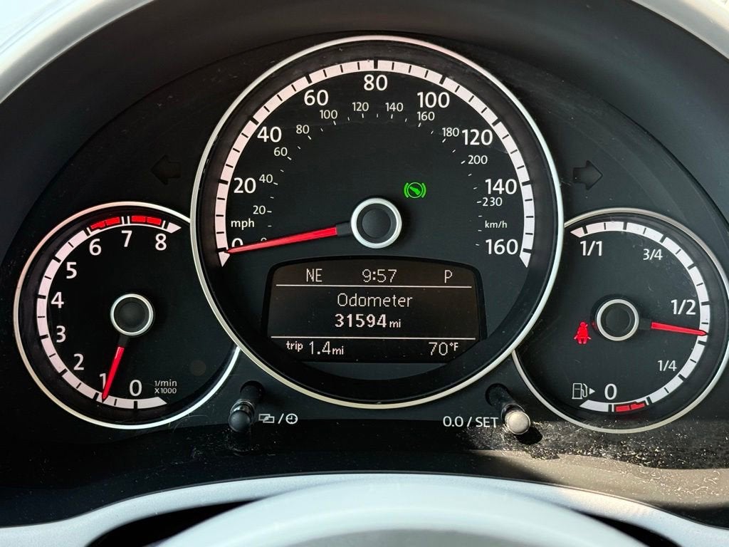 2016 Volkswagen Beetle 1.8T SE