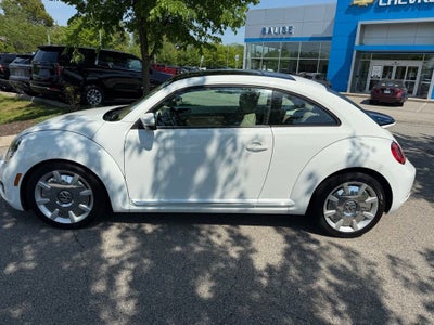2016 Volkswagen Beetle 1.8T SE