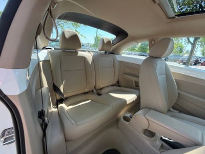 2016 Volkswagen Beetle 1.8T SE