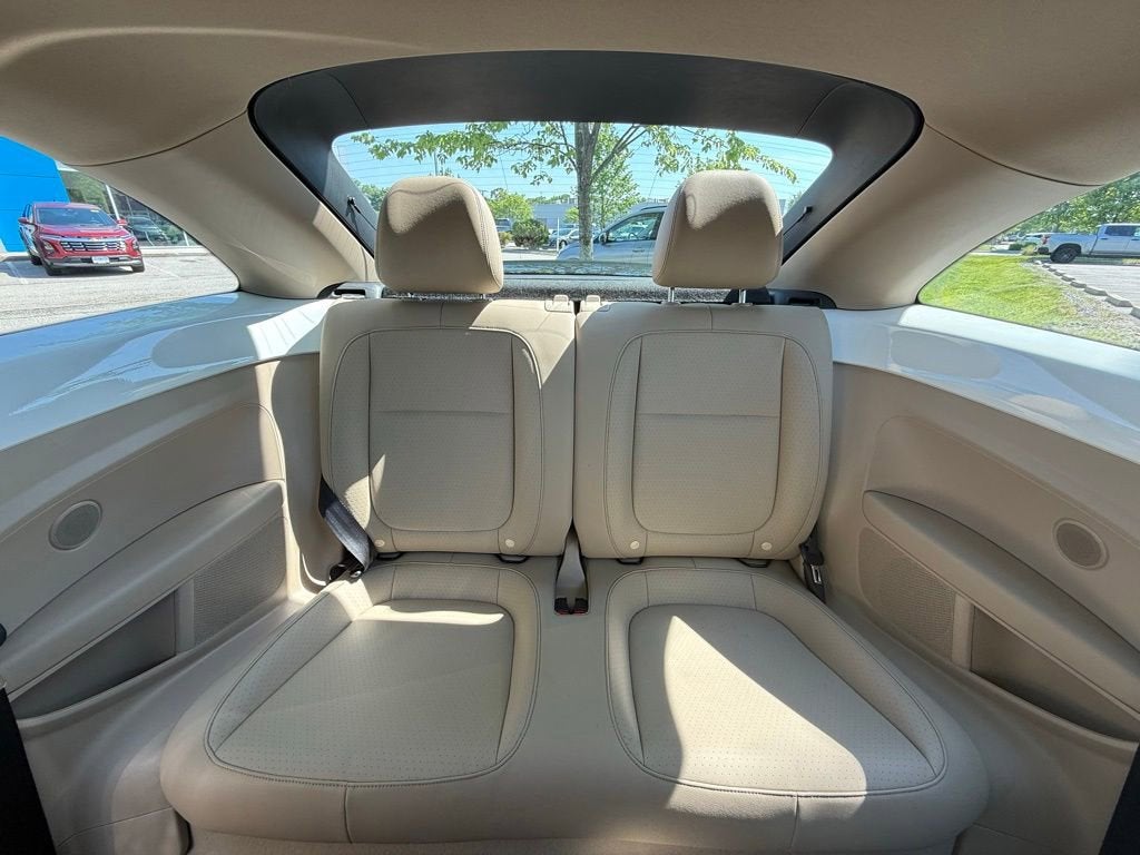 2016 Volkswagen Beetle 1.8T SE