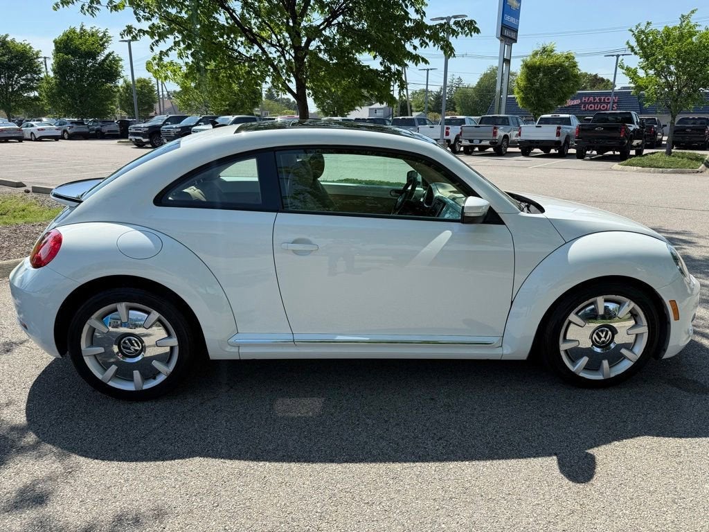 2016 Volkswagen Beetle 1.8T SE