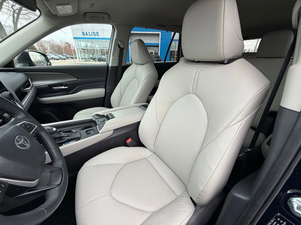 2024 Toyota Grand Highlander XLE