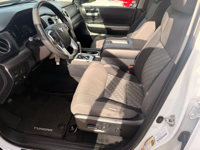 2019 Toyota Tundra 4WD SR5