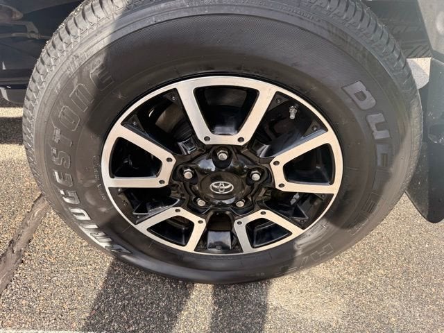 2019 Toyota Tundra 4WD SR5