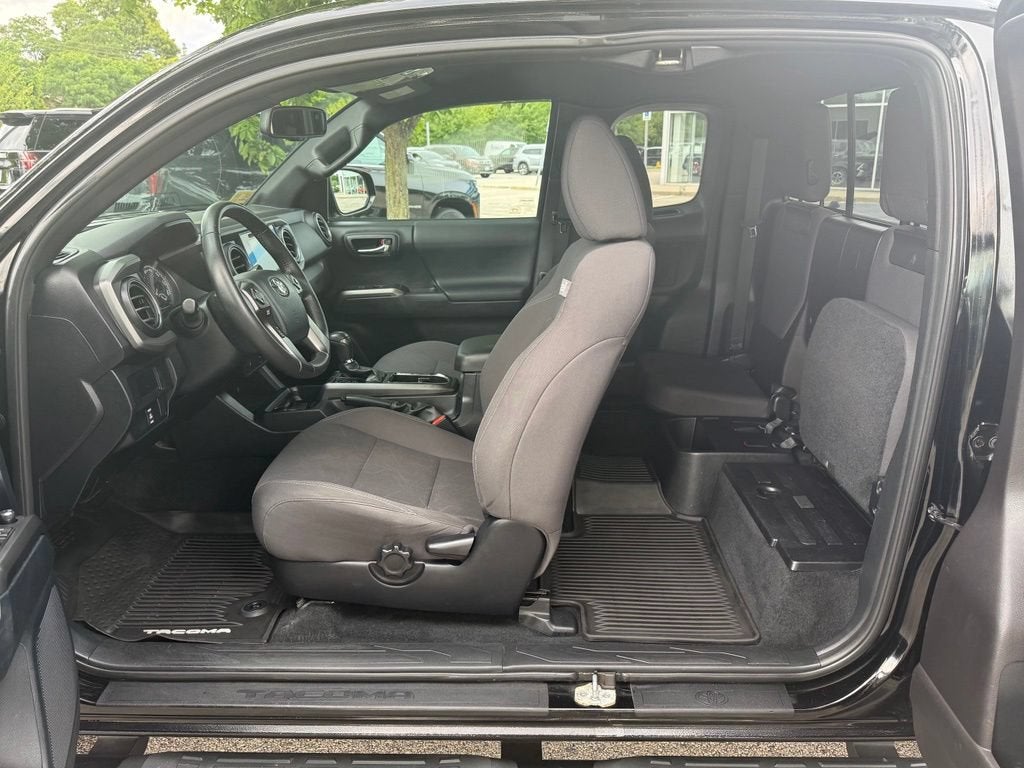 2017 Toyota Tacoma SR5