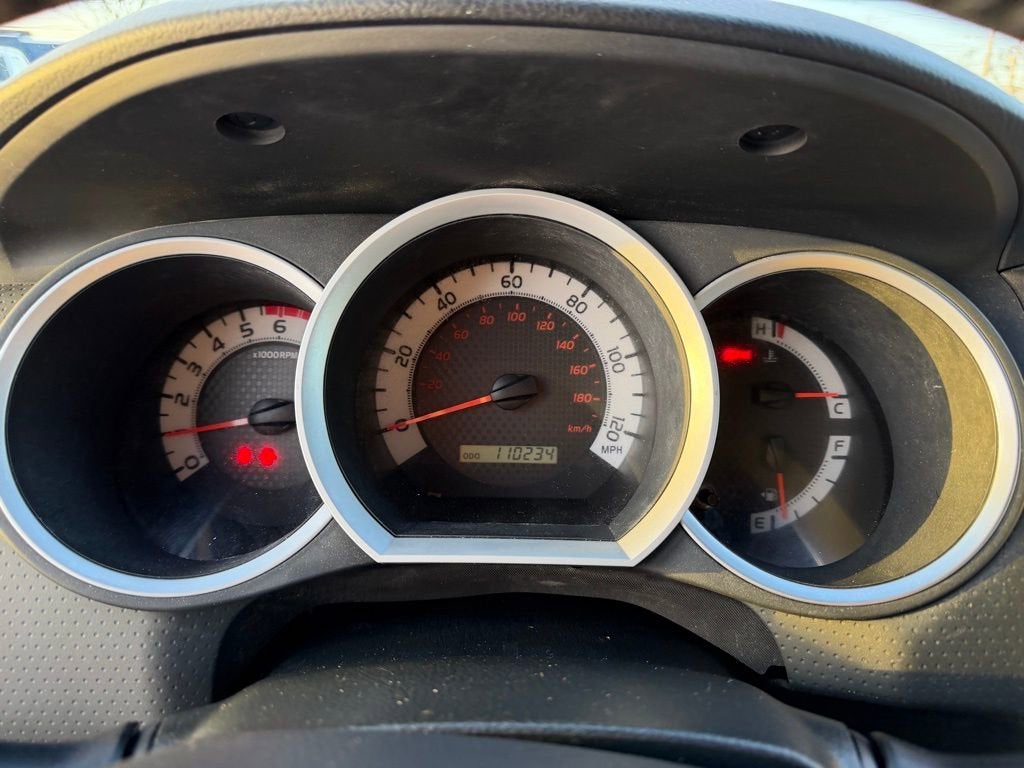 2014 Toyota Tacoma 2WD Access Cab Standard Bed I4 Manual (Natl)