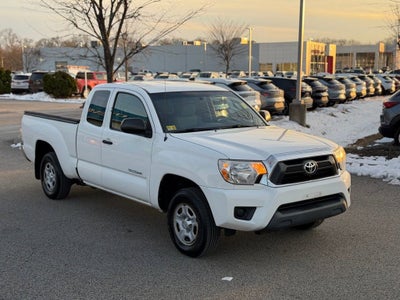 2014 Toyota Tacoma 2WD Access Cab Standard Bed I4 Manual (Natl)