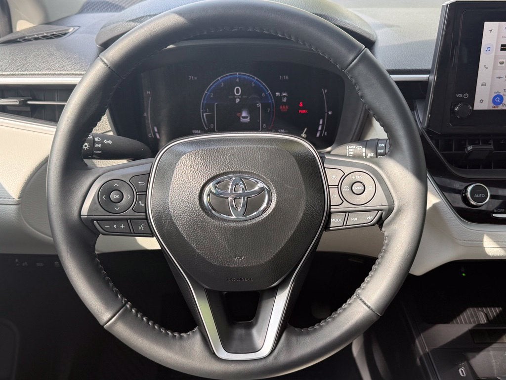 2026 Toyota Corolla Cross LE