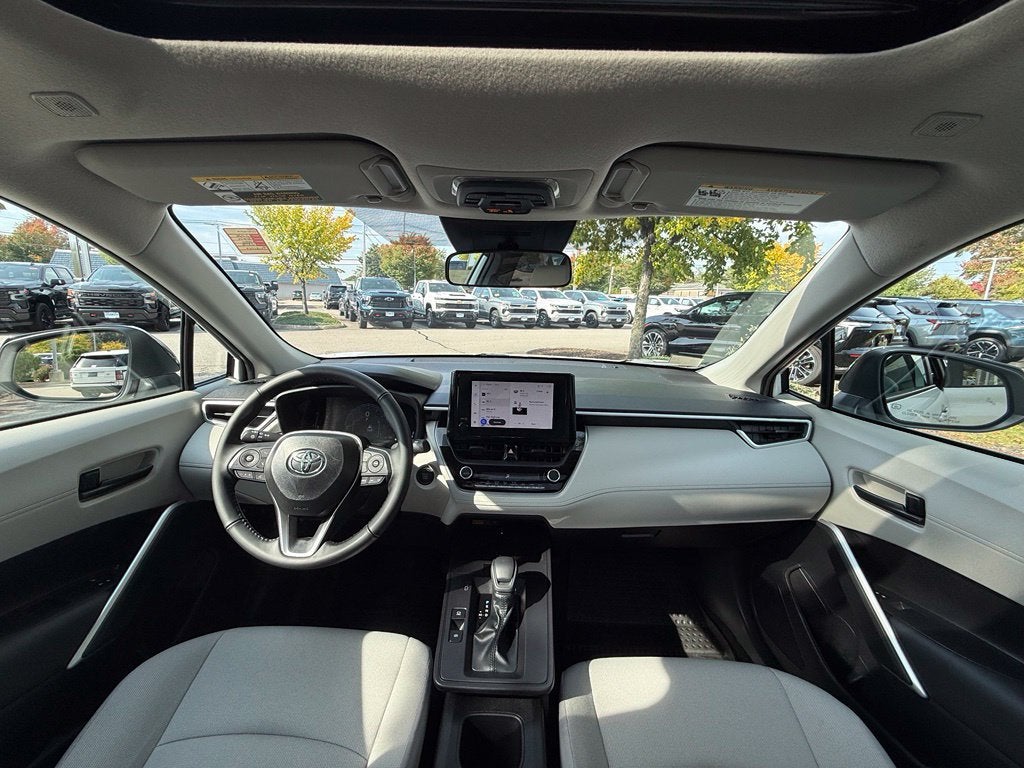2026 Toyota Corolla Cross LE