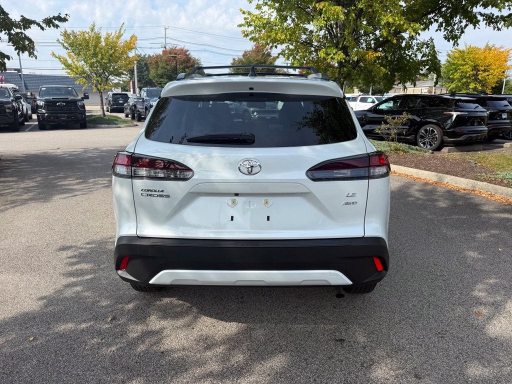 2026 Toyota Corolla Cross LE