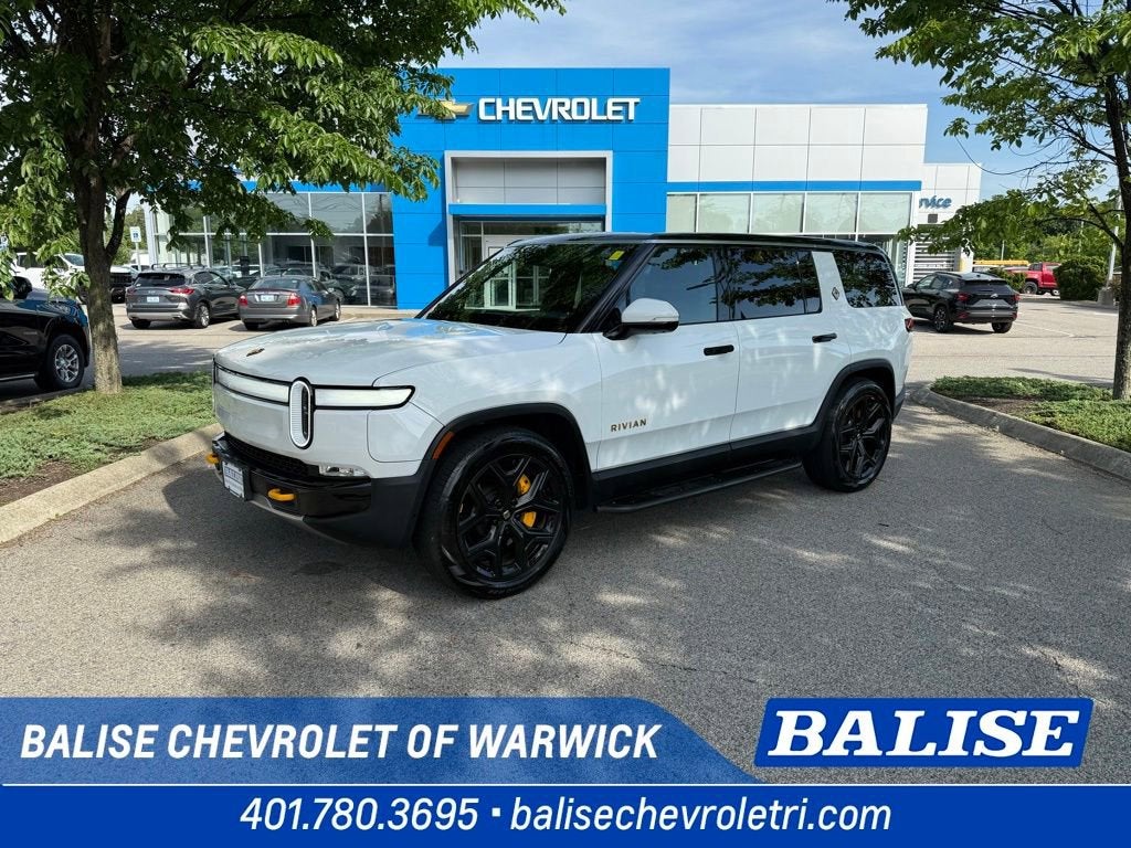 2023 RIVIAN R1S Adventure