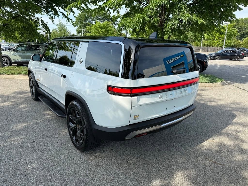 2023 RIVIAN R1S Adventure