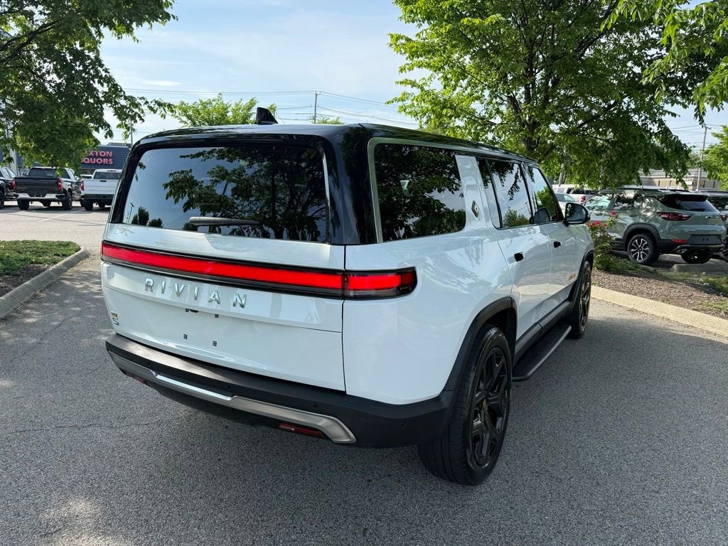 2023 RIVIAN R1S Adventure
