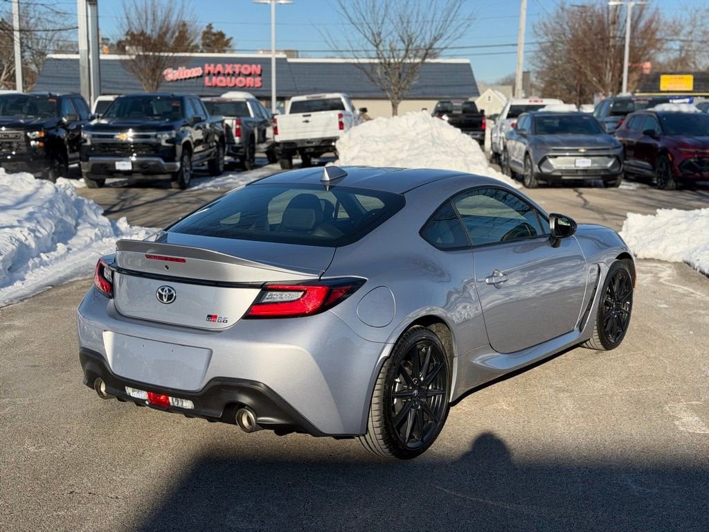 2025 Toyota GR86 Premium