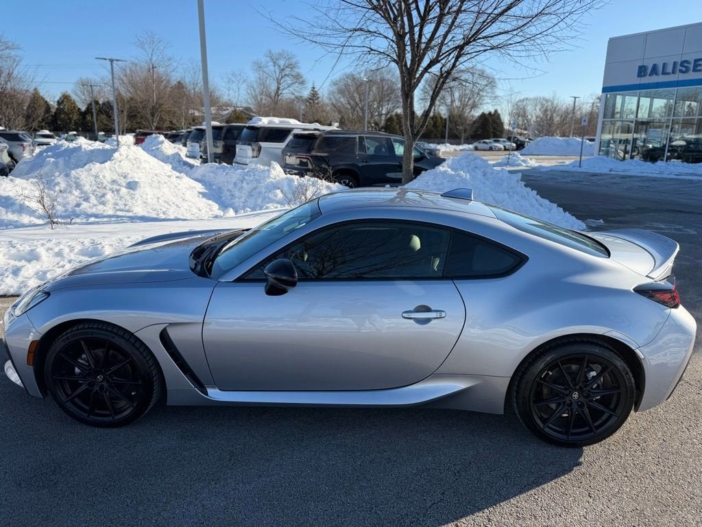 2025 Toyota GR86 Premium