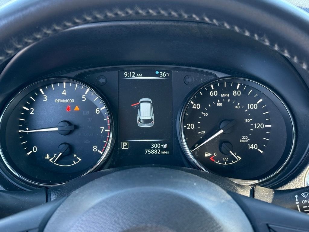 2017 Nissan Rogue SV