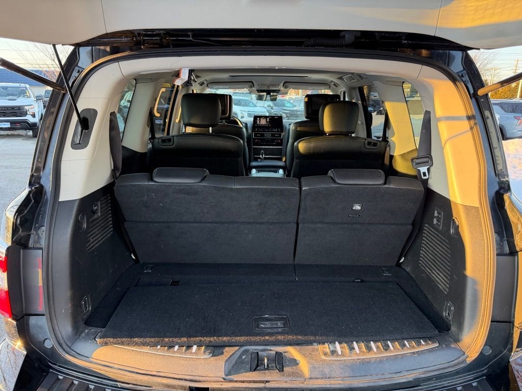 2023 Nissan Armada Platinum