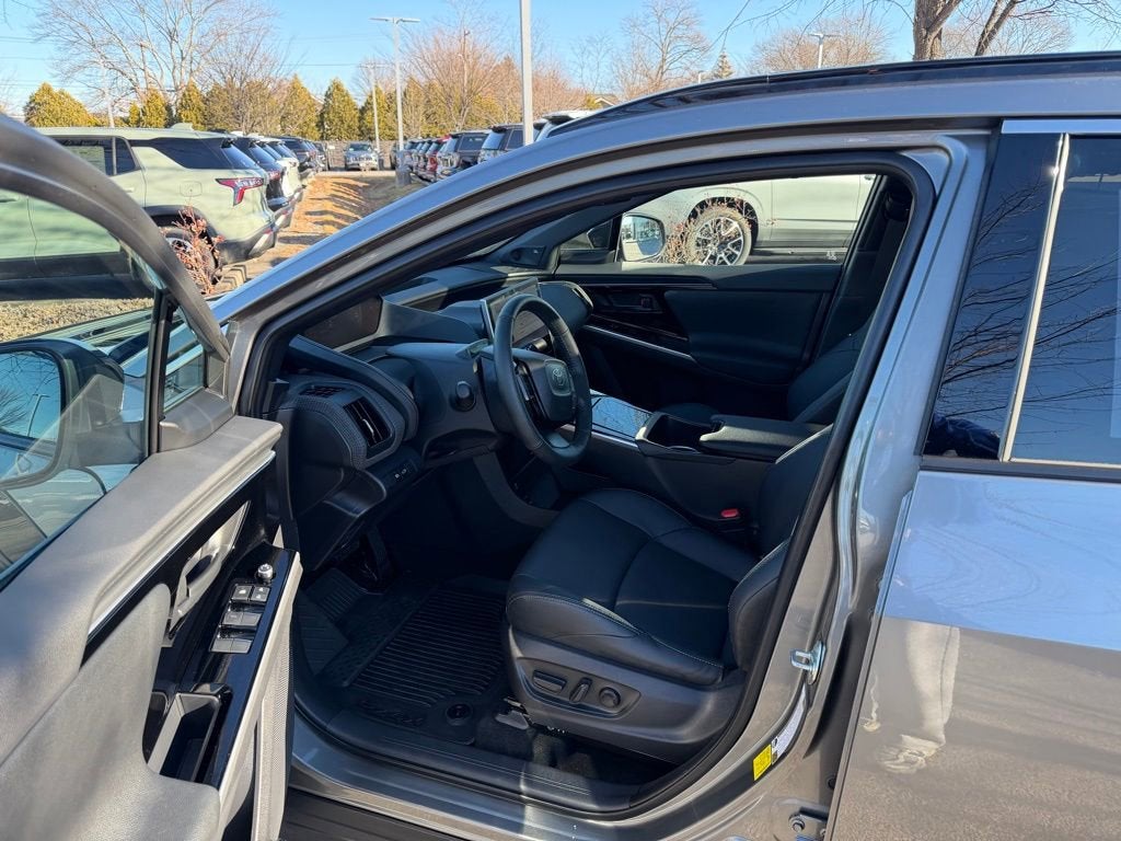 2025 Toyota bZ4X XLE