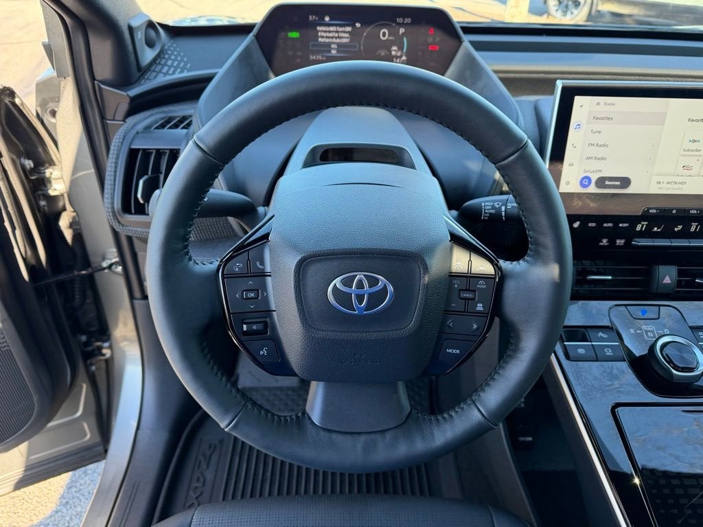 2025 Toyota bZ4X XLE