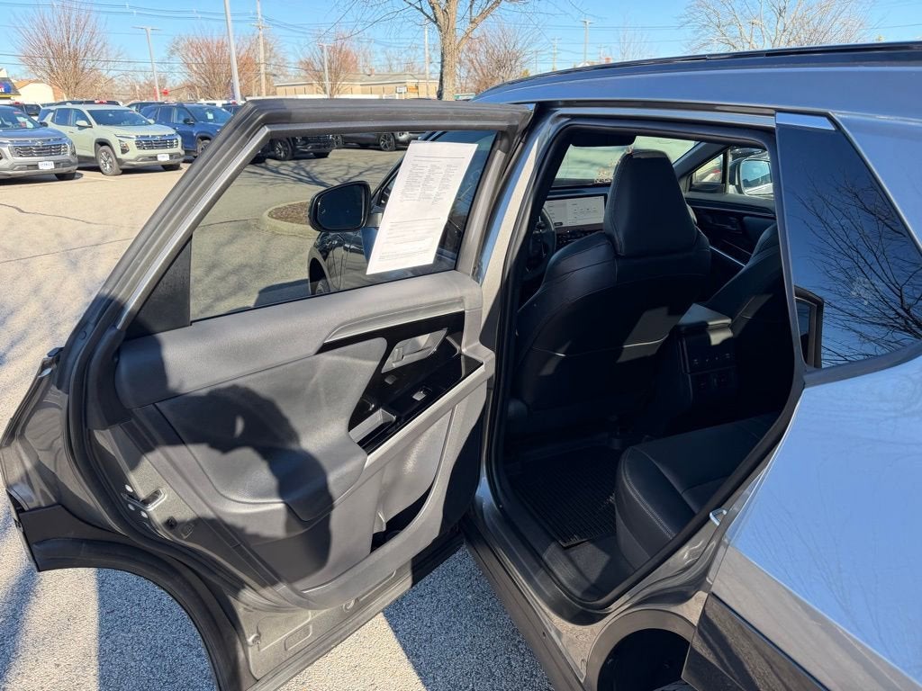 2025 Toyota bZ4X XLE