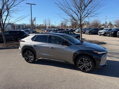 2025 Toyota bZ4X XLE