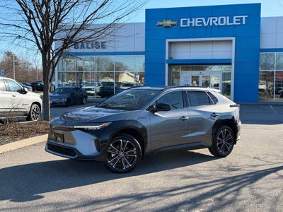 2025 Toyota bZ4X XLE