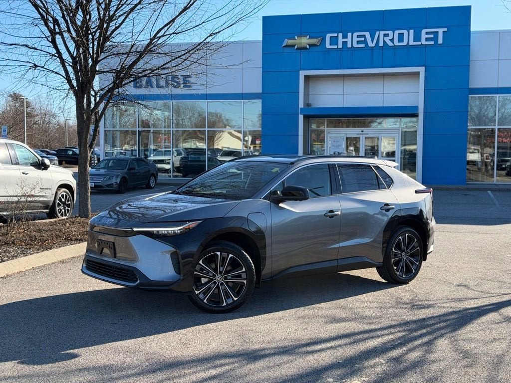 2025 Toyota bZ4X XLE