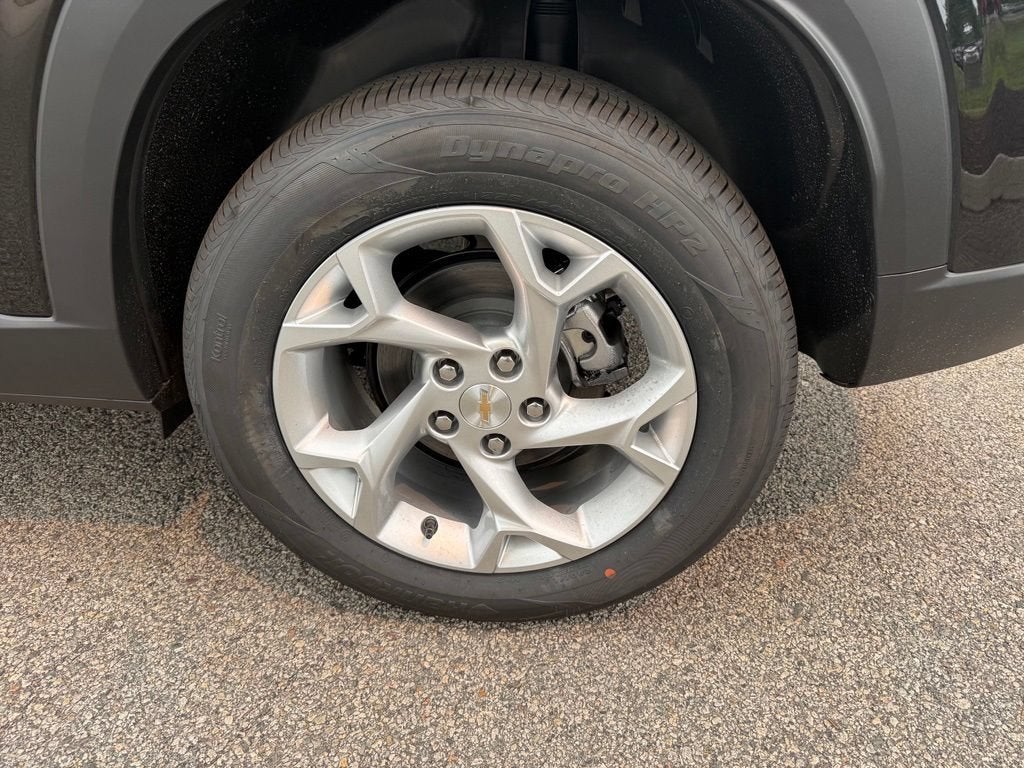 2026 Chevrolet Trax LS - Photo 30