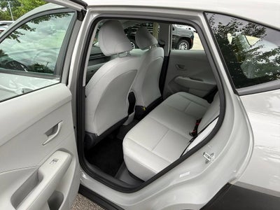 2024 Hyundai Kona SE
