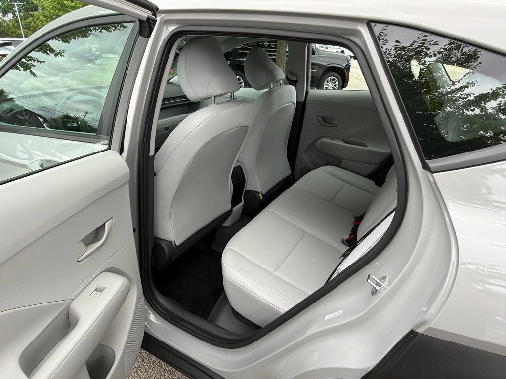 2024 Hyundai Kona SE