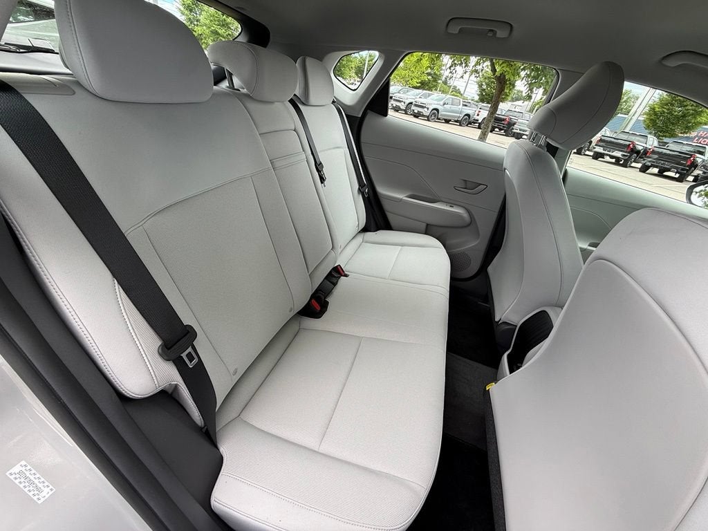 2024 Hyundai Kona SE