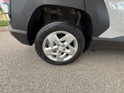 2024 Hyundai Kona SE