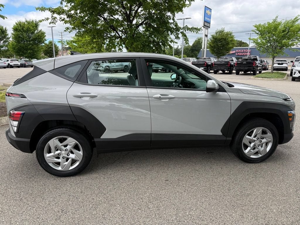 2024 Hyundai Kona SE