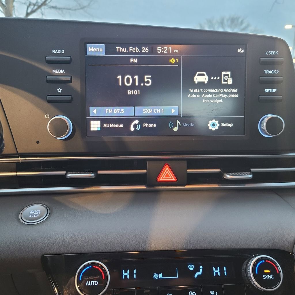 2023 Hyundai Elantra SEL