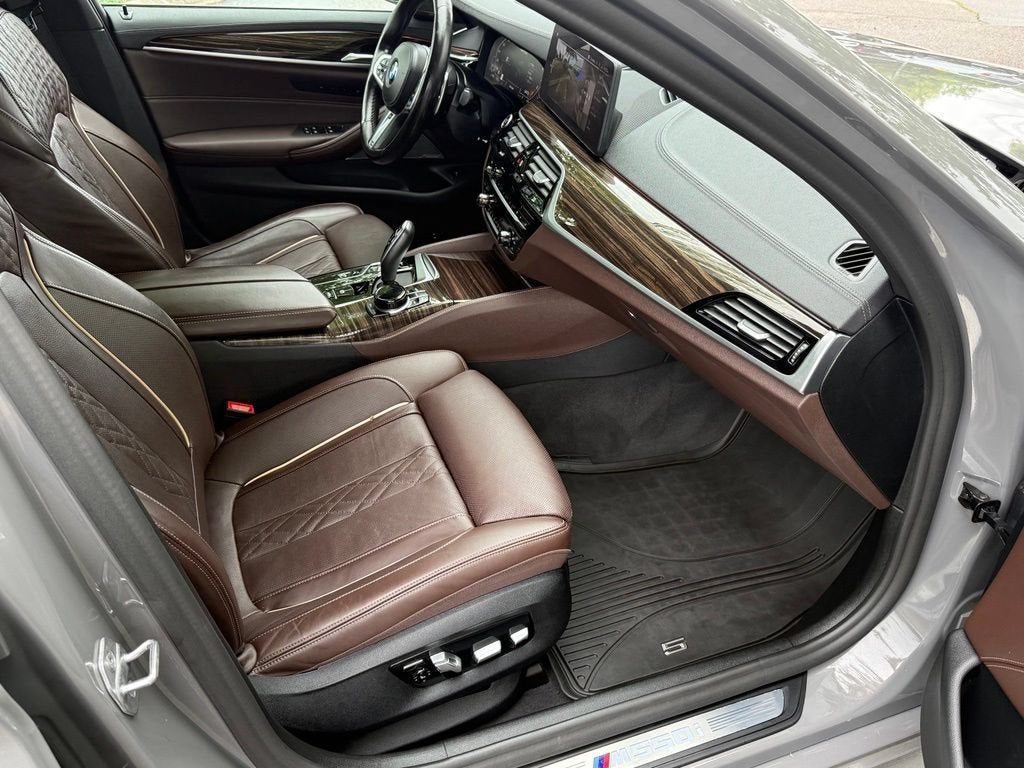 2021 BMW 5 Series M550i xDrive