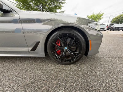 2021 BMW 5 Series M550i xDrive
