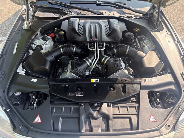 2015 BMW M6 4dr Gran Cpe