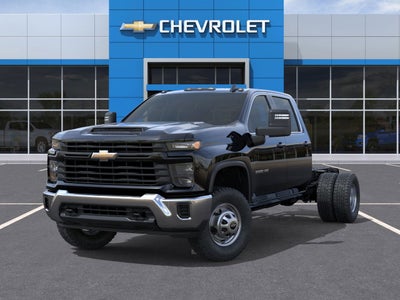 2025 Chevrolet Silverado 3500 HD Chassis Cab Work Truck