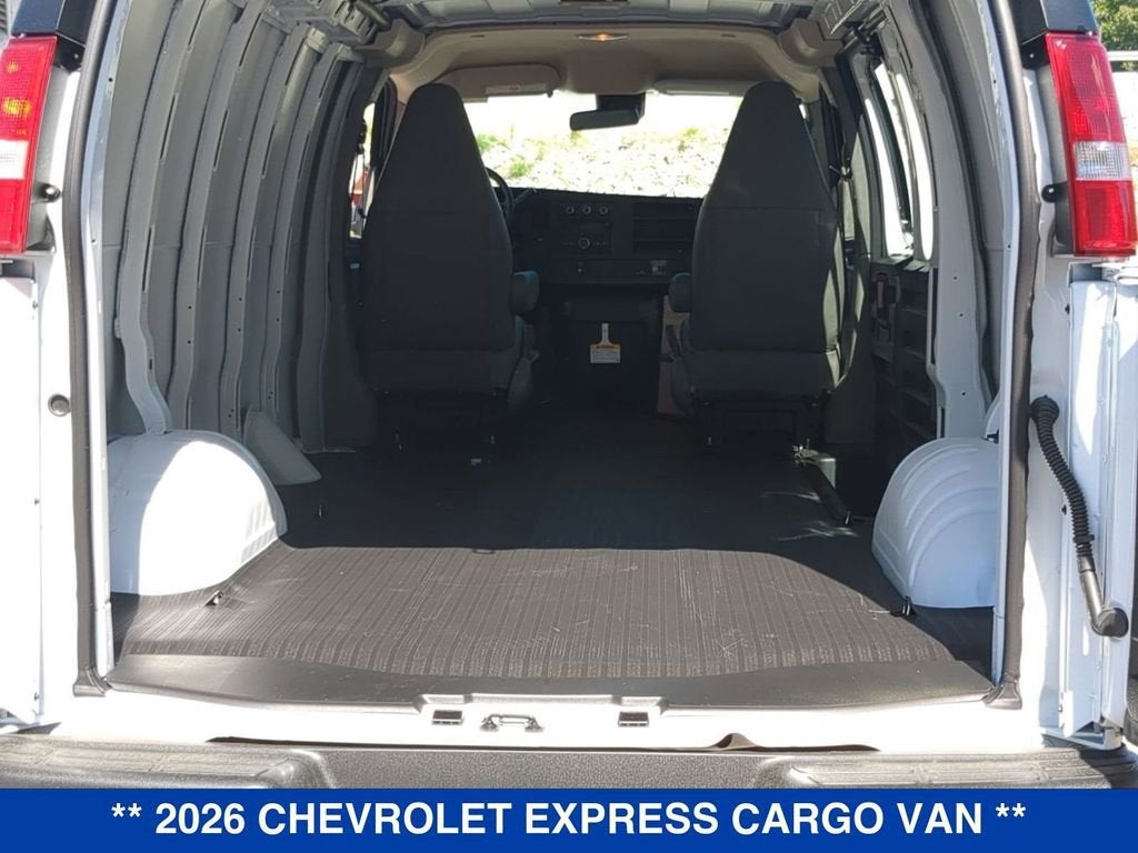 2026 Chevrolet Express Cargo 1WT