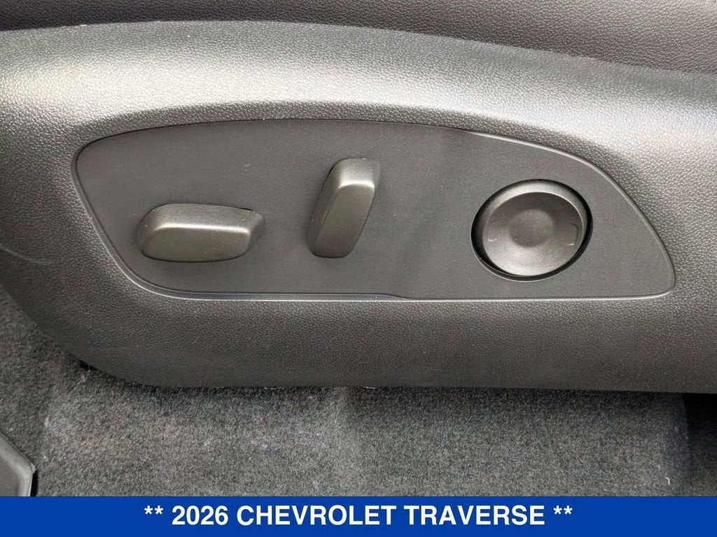 2026 Chevrolet Traverse LT