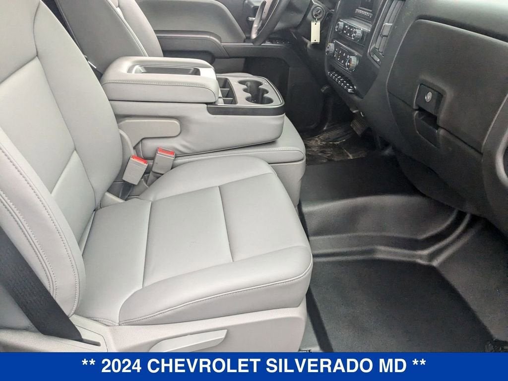 2024 Chevrolet Silverado 6500 HD Work Truck