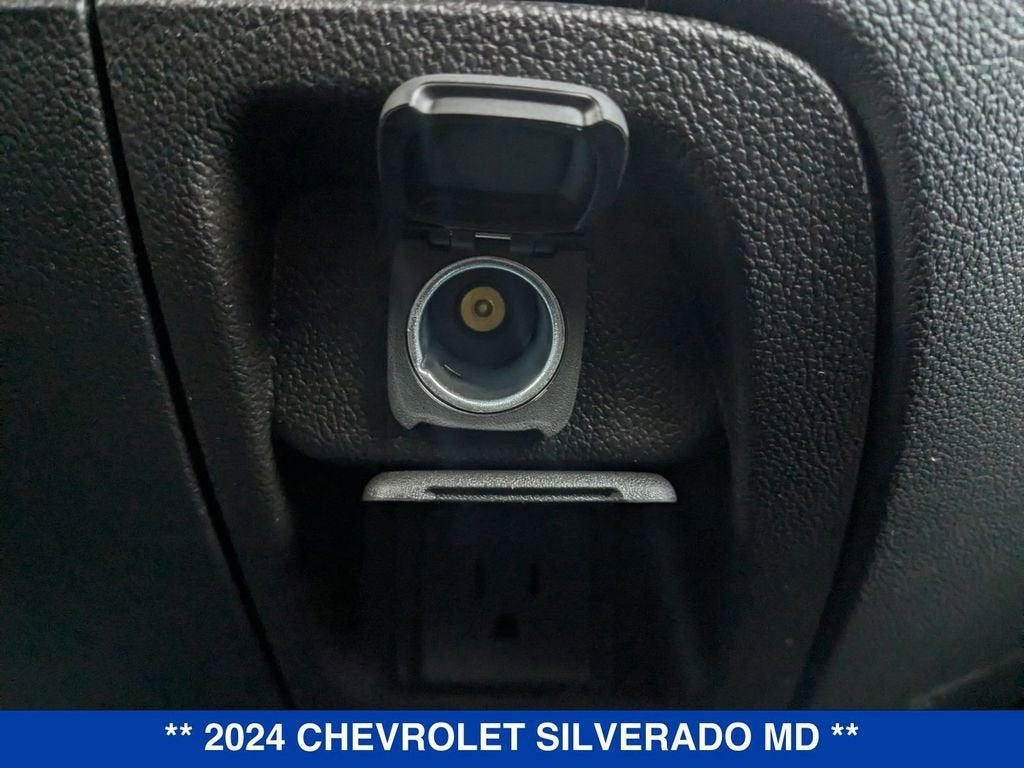 2024 Chevrolet Silverado 5500 HD Work Truck
