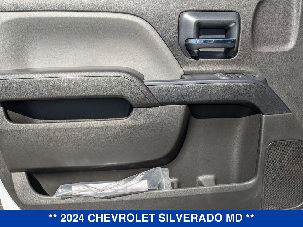 2024 Chevrolet Silverado 6500 HD Work Truck