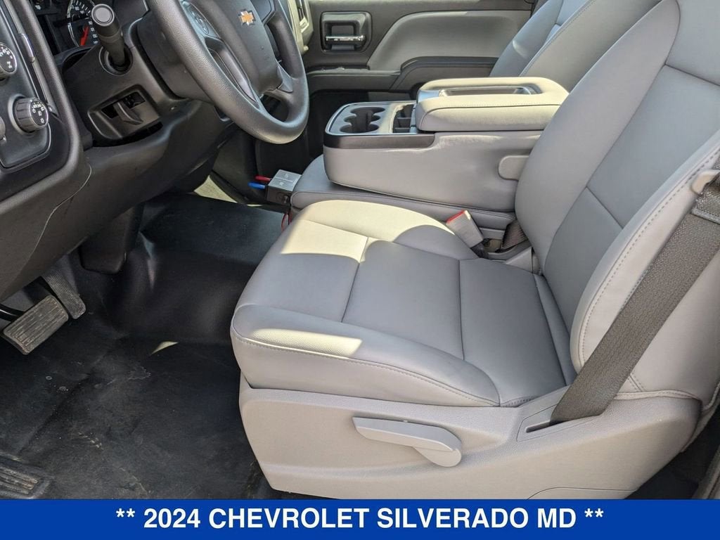 2024 Chevrolet Silverado 6500 HD Work Truck