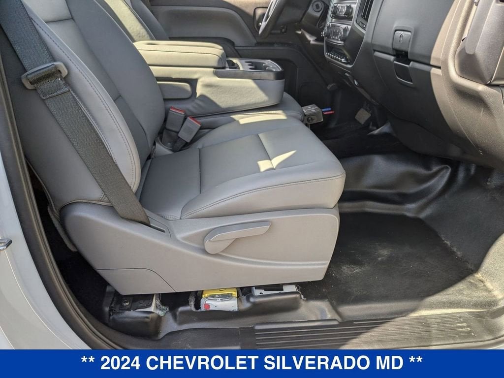 2024 Chevrolet Silverado 6500 HD Work Truck