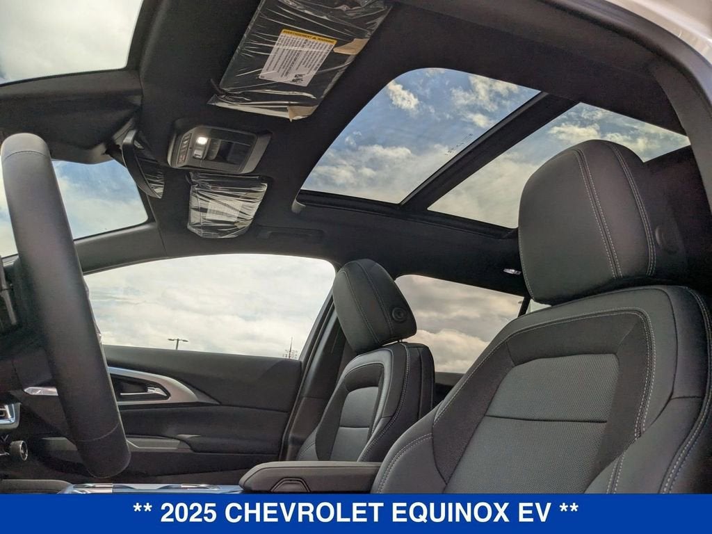2025 Chevrolet Equinox EV LT