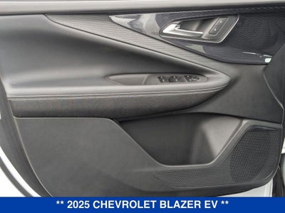 2025 Chevrolet Blazer EV LT