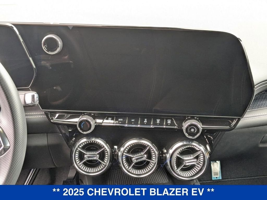 2025 Chevrolet Blazer EV LT