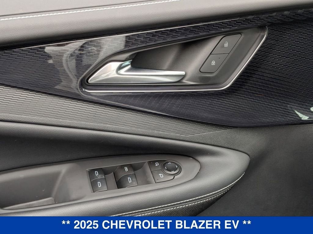 2025 Chevrolet Blazer EV LT